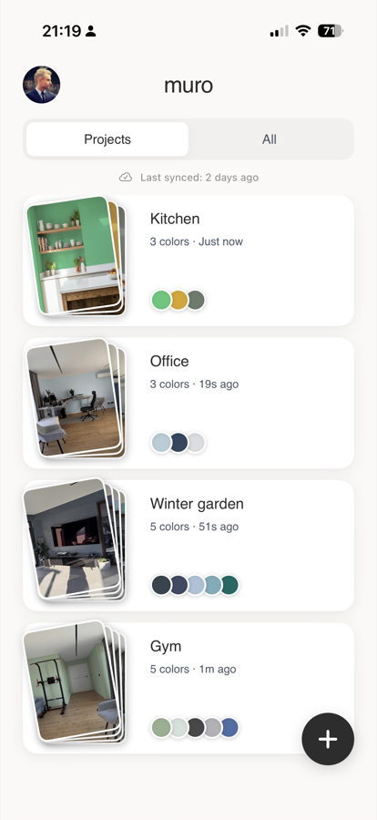The projects list in Muro: kitchen, office, winter garden and gym, each with its own colors